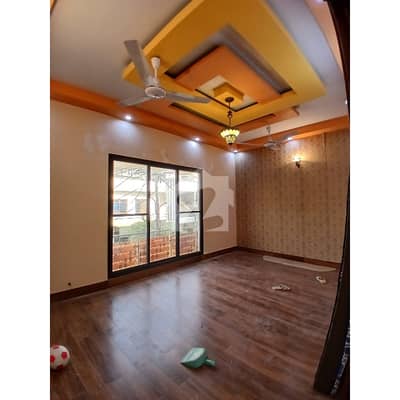 Independent PORTION Available For Rent Independent PORTION Available For Rent