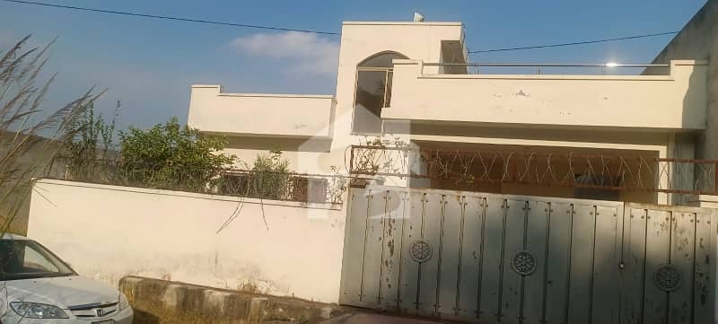 بنی گالہ اسلام آباد میں 2 کمروں کا 12 مرلہ مکان 1.45 کروڑ میں برائے فروخت۔ بنی گالہ اسلام آباد میں 2 کمروں کا 12 مرلہ مکان 1.45 کروڑ میں برائے فروخت۔