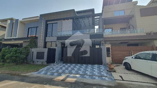 10 MARLA 1.5 STOREY HOUSE FOR SALE IN TAEIQ GARDEN