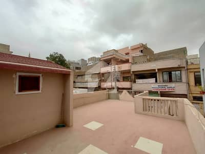 House For Sale 220 Square Yard