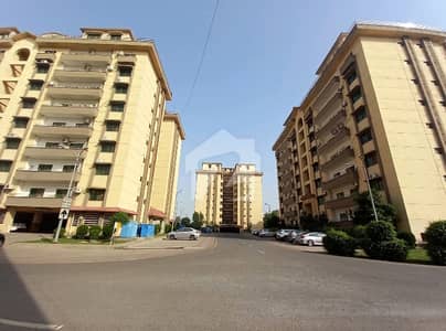 3 Bed Room Apartment Available For Rent