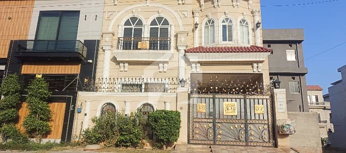 Central Park - Block A1 5 Marla House Up For sale