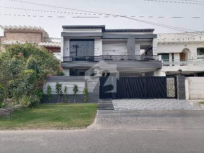 House 1 Kanal For sale In Johar Town Phase 2 - Block L