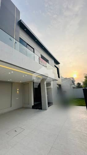 Executive 1 Kanal Modern Residence In Sector M, DHA Premium Living Executive 1 Kanal Modern Residence In Sector M, DHA Premium Living