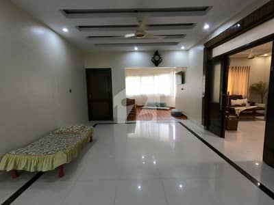 Spacious Flat Is Available In Clifton - Block 3 For sale Spacious Flat Is Available In Clifton - Block 3 For sale