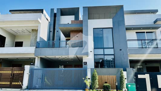 8 Marla Double Unit Designer House For Sale In FMC, B-17, Multi Gardens, Islamabad