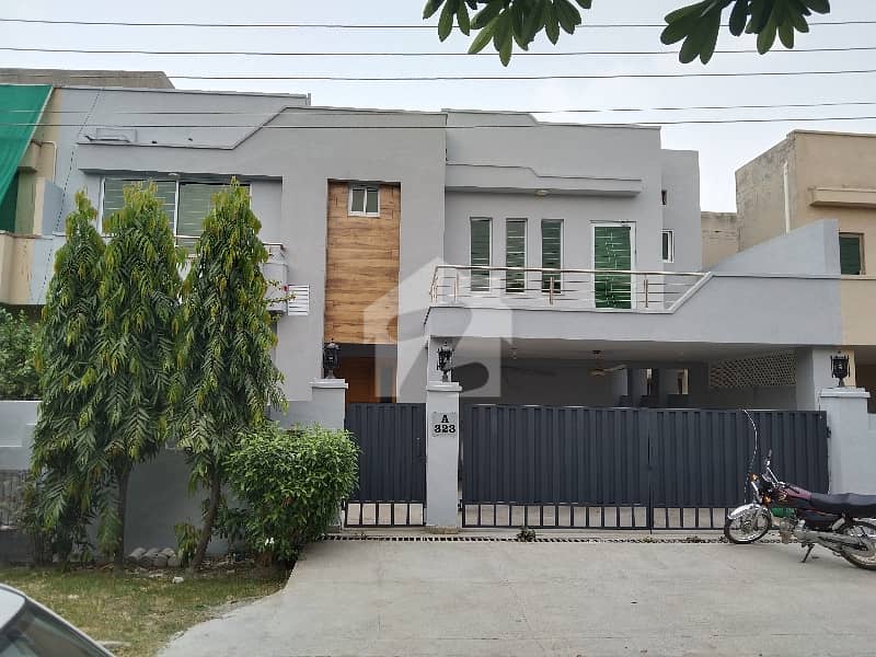 10 MARLA 4 BEDROOMS SD HOUSE AVAILABLE FOR RENT 10 MARLA 4 BEDROOMS SD HOUSE AVAILABLE FOR RENT