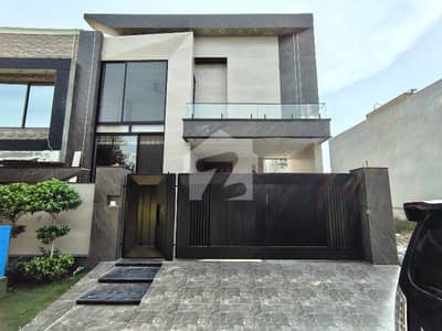 10 Marla Brand New House Available For Sale In Paragon City
