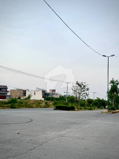 10 Marla Plot Available For Sale In RMT Zone 4