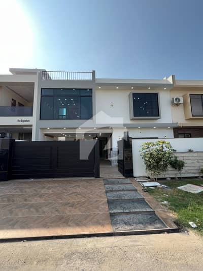 Prime Location 11 Marla House In Stunning Buch Executive Villas Is Available For sale