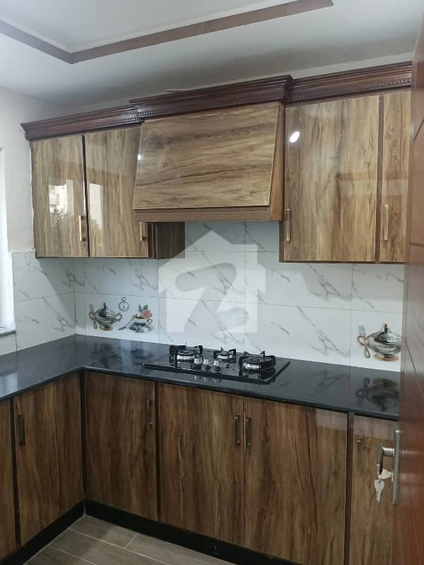 Flat Available For Rent in G11 Flat Available For Rent in G11