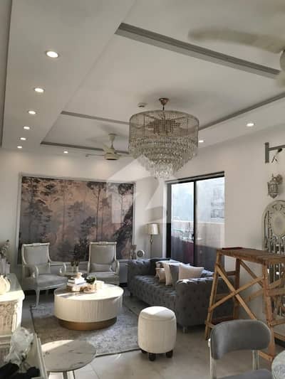 7.5 MARLA BRAND NEW FULLYFURNISHED HOUSE AVAILABLE FOR SALE