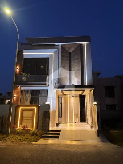 5 Marla Most premium Ultra Modern House in DHA 9 Town