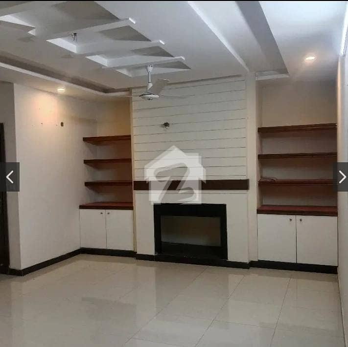 E11/3 1 Kanal Ground Portion 3 Bedroom E11/3 1 Kanal Ground Portion 3 Bedroom