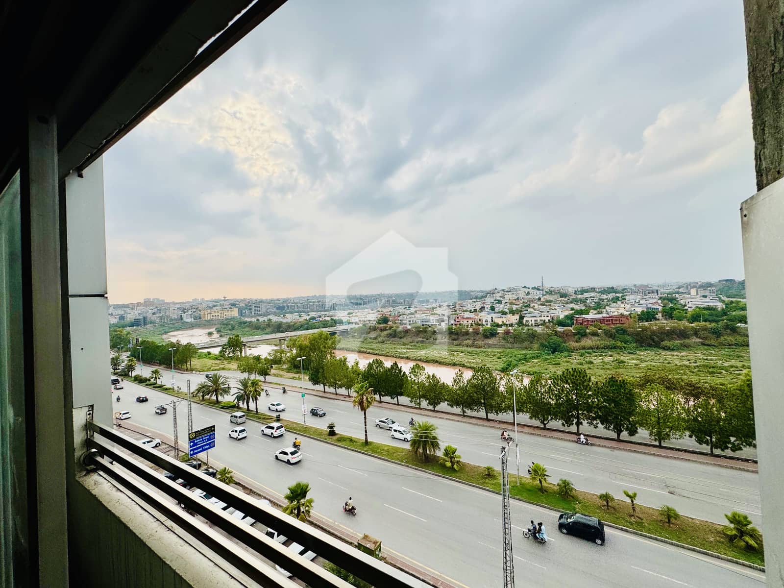 Apartment Is Available For Sale In Bahria Town Phase 7 - Front Of DHA ...