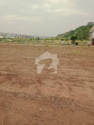1 Kanal Plot for Sale in DHA Phase 5 | Prime Location | Golden Investment Opportunity