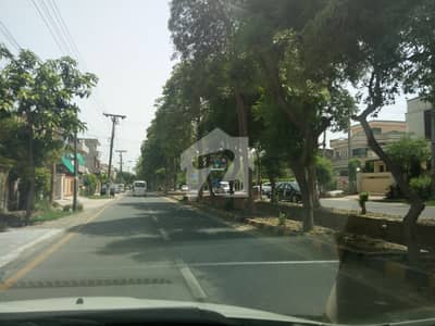 واپڈا ٹاؤن فیز 1 - بلاک ایف2 واپڈا ٹاؤن فیز 1,واپڈا ٹاؤن,لاہور میں 10 مرلہ کمرشل پلاٹ 3.95 کروڑ میں برائے فروخت۔