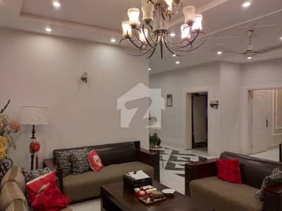 ONE KANAL BEAUTIFULL HOUSE AVAILABLE FOR RENT IN DHA PHASE 2