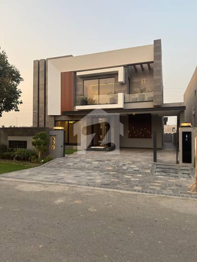 ONE KANAL BEAUTIFUL BRAND NEW HOUSE AVAILABLE FOR RENT IN DHA PHASE 7