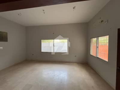 Perfect 200 Square Yards House In Gulistan-E-Jauhar - Block 3 For Sale