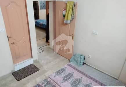 2 Bed Lounge for Sale