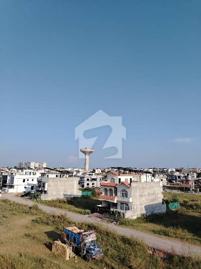 35x70 Ls Qouta Plots Available For sale In F-14/1,4 Level 70ft Road