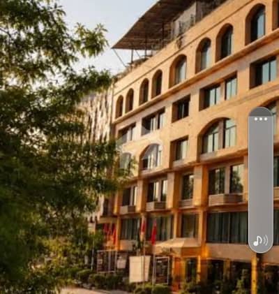 Commercial Unit For Sale In Blue Area