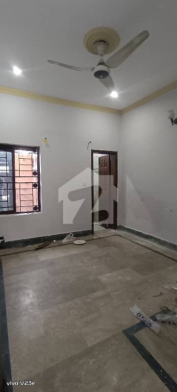 4 MARLA LOWER PORTIONS IN MILITARY ACCOUNT SOCIETY COLLEGE ROAD LAHORE