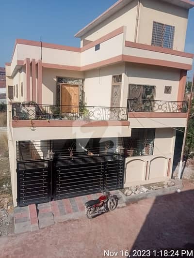 بنی گالہ اسلام آباد میں 5 کمروں کا 8 مرلہ مکان 3.5 کروڑ میں برائے فروخت۔ بنی گالہ اسلام آباد میں 5 کمروں کا 8 مرلہ مکان 3.5 کروڑ میں برائے فروخت۔