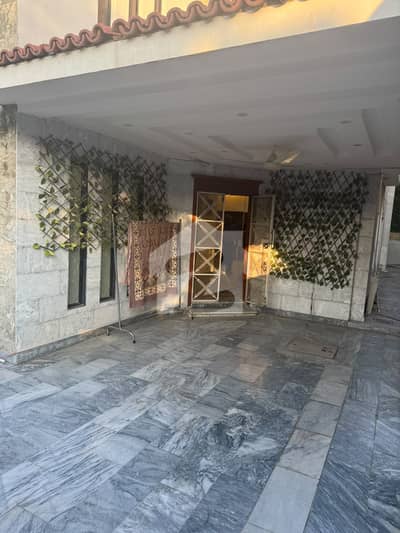 House Of 10 Marla Is Available For sale In Bahria Town Phase 3, Rawalpindi