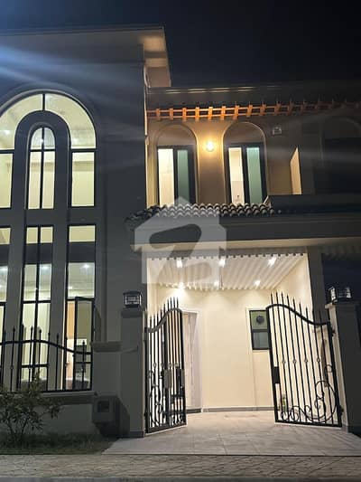 CAPITAL SMART CITY LUANCH NEW VILLA  3 Bed And 4 Bedroom Also Available On Installment Plan