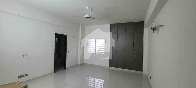 Brand New 3 Bedroom Apartment At Prime Location Of Clifton