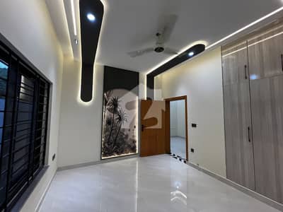 4 Marla Upper Portion Available For Rent In G-14/4