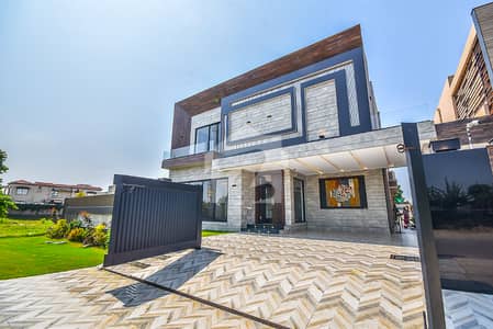 One Kanal Modern Design Bungalow Near Park and Market HOT location Must once visit
