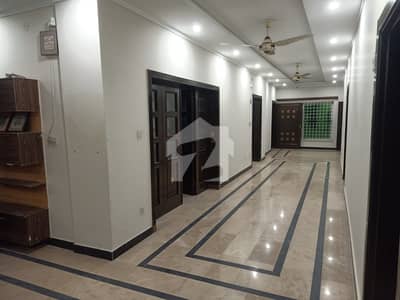 01 Kanal Portions For Rent Pakistan Town Phase-2