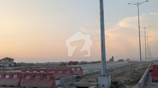 35x70 (10 Marla) Plot For Sale - F-15/4 FGEHF Vip Sector Islamabad