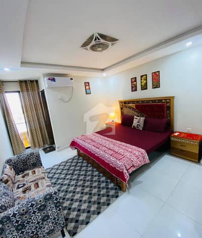 01 BEDROOM LUXURY FURNISHED APARTMENT AVAILABLE FOR RENT AT GULBERG GREEN ISLAMABAD