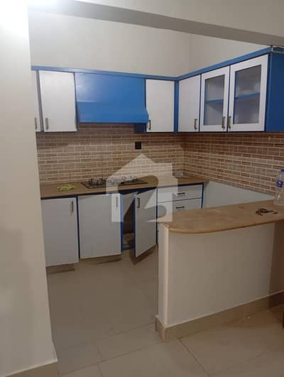 Fully maintained 1st Floor Apartment For Sale tauheed Commercial