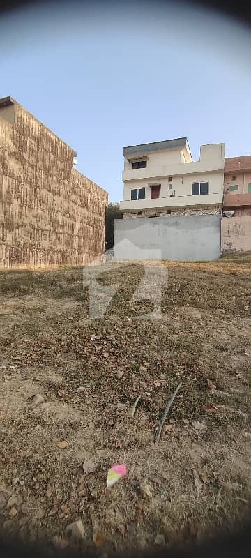 PRIME LOCATION BLOCK A PLOT 5 MARLA FOR SALE PRIME LOCATION BLOCK A PLOT 5 MARLA FOR SALE