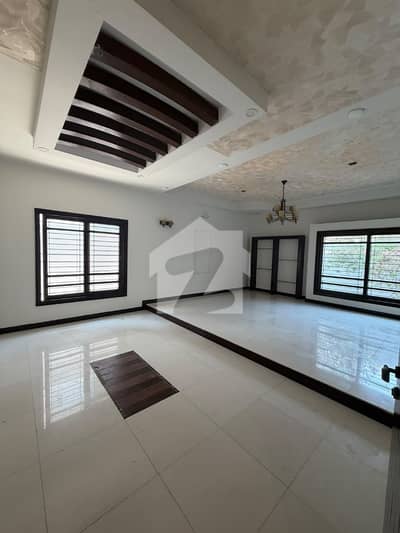 300 YARDS HOUSE FOR RENT