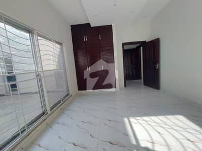 1 KANAL UPPER PORTION WITH SEPARATE GATE FOR RENT IN DHA PHASE 3 1 KANAL UPPER PORTION WITH SEPARATE GATE FOR RENT IN DHA PHASE 3