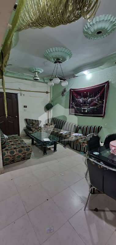نارتھ ناظم آباد ۔ بلاک ایل نارتھ ناظم آباد,کراچی میں 3 کمروں کا 5 مرلہ فلیٹ 1.25 کروڑ میں برائے فروخت۔