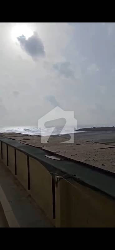 Luxury 3-Bed Townhouse For Sale In Coral Towers, DHA Phase 8, Karachi Luxury 3-Bed Townhouse For Sale In Coral Towers, DHA Phase 8, Karachi