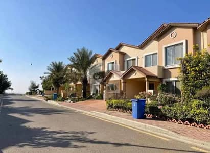 152sq Yd 3 Bedrooms Luxury Villa Is Available FOR RENT. 8km From Entrance Of BTK. 3 Bed DDL 1 Kitchen 152sq Yd 3 Bedrooms Luxury Villa Is Available FOR RENT. 8km From Entrance Of BTK. 3 Bed DDL 1 Kitchen