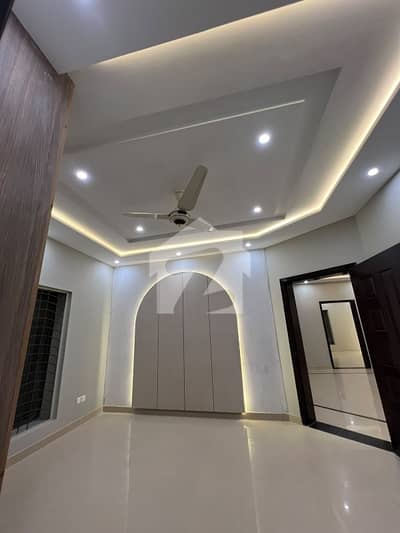 10mrla house new for sale ovb