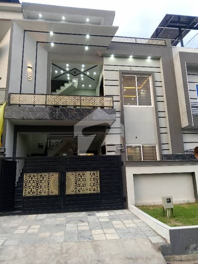 New Double 5 Marla House Demand 2.50 Tahir Khan 03115850472