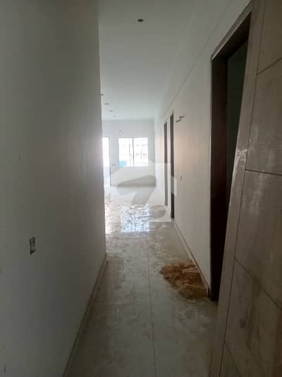 باتھ آئی لینڈ کراچی میں 3 کمروں کا 9 مرلہ فلیٹ 8.0 کروڑ میں برائے فروخت۔