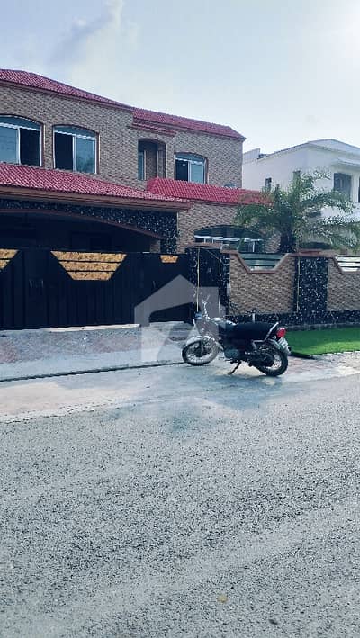 20 Marla House For Rent In Imperial Home Paragon City