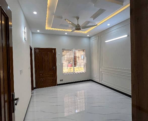 Premium 8 Marla House Is Available For Rent In D-12 Premium 8 Marla House Is Available For Rent In D-12