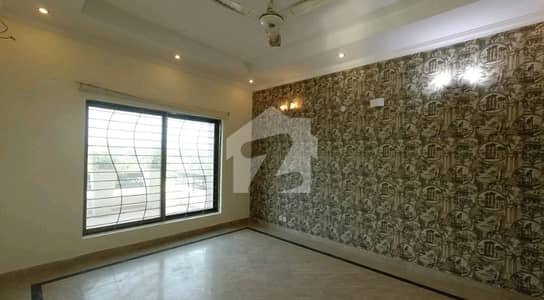 Prime Location House Spread Over 4 Kanal In Gulberg Available